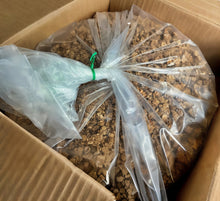 Load image into Gallery viewer, Honey Oat Granola - 25 Pounds